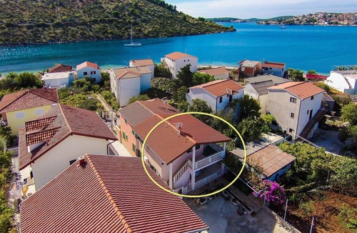 Podglavica House | House Lucija (28841-K1) - Rogoznica