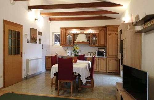 Rudine House | House Mare (109171-K1) - Kastel Novi