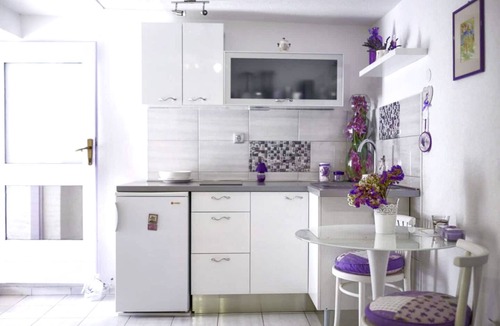 Raslina House | House Marie's Lavander Dream (116221-K1) - Raslina (Sibenik)