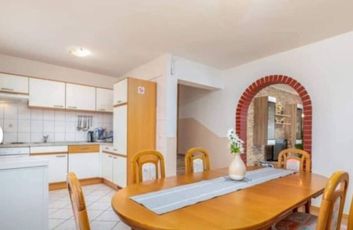 Kastel House | House Mira (123451-K1) - Buje