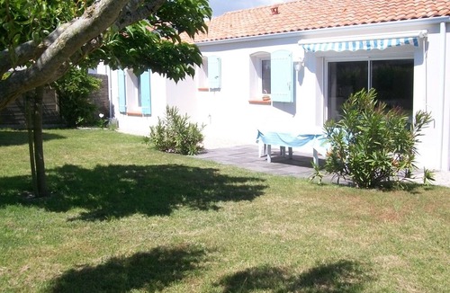 Bretignolles-sur-Mer House | House near pond, enclosed garden, 2 bedrooms