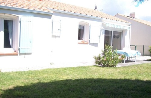 Bretignolles-sur-Mer House | House near pond, enclosed garden, 2 bedrooms