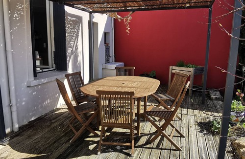 LʼAiguillon-sur-Mer House | House near water pond - 6 guests