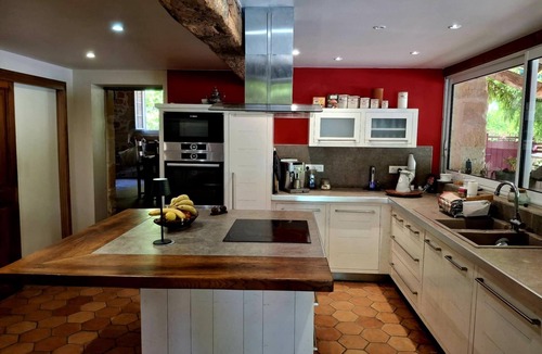 Meilhan-sur-Garonne House | House near the canal