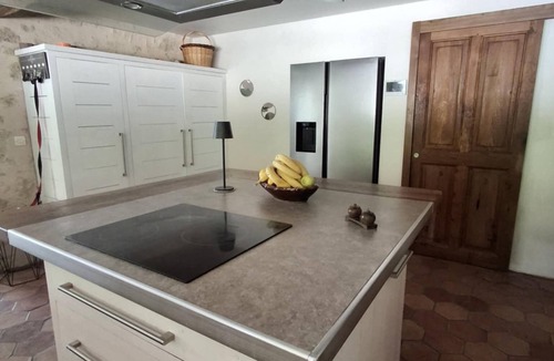 Meilhan-sur-Garonne House | House near the canal