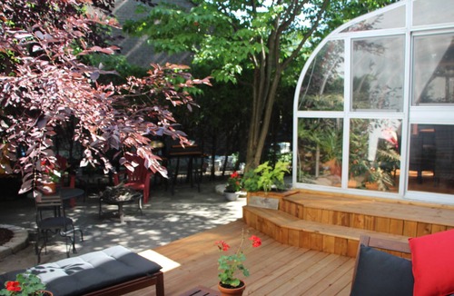 Longueuil House | House near Montreal with swimming pool