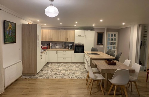 Sarcelles House | House near Paris for 5-6 people with garden for relaxing after visits