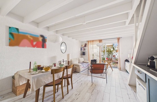 Pornic Ski Chalet | House near the train station and beach for 4