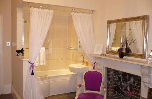 Canterbury Hotel | House of Agnes