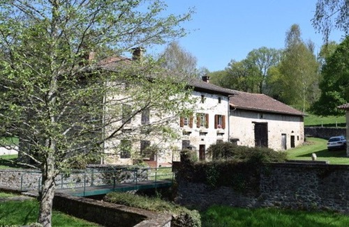 Cheronnac House | House of character, authenticity and quiet security. Ideal to relax!
