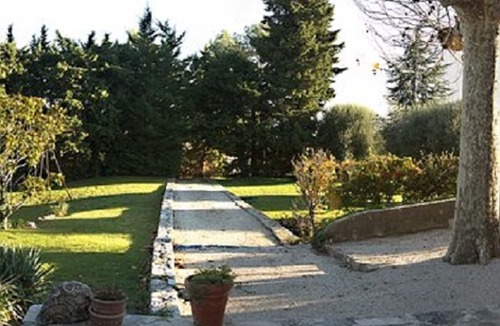 Vence House | House of character.