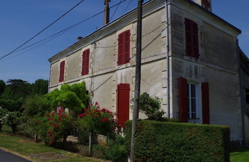 Benet House | HOUSE OF CHARACTER IN THE HEART OF Marais Poitevin