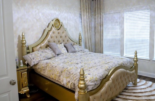 Wylie House | House Of Elegance Minutes from Downtown Dallas