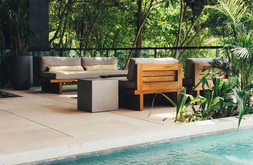Praya Barat Villa | House of Herring at Tampah Hills
