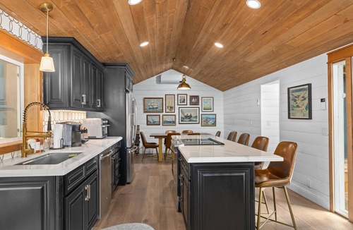 Lodge Hill House | House of Joy-Sleeps 12