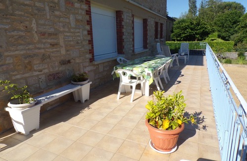 Toulonjac Cottage | House of Lacaze 2 ears