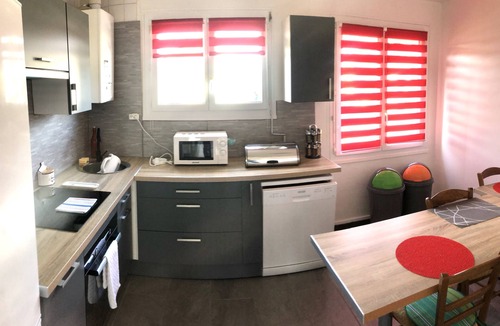 Lorris House | HOUSE OF LORRIS