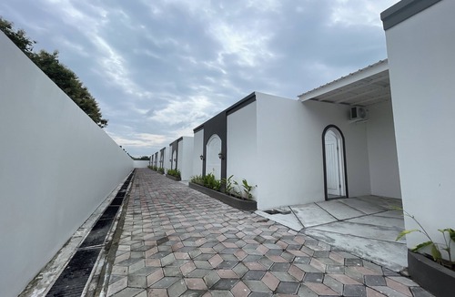 Depok Villa | House Of Marvilla