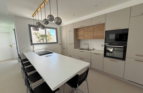 Puilboreau House | House of Olives