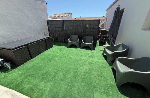 Puilboreau House | House of Olives