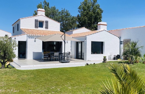 La Gueriniere House | House of standing 60m beach of the Cantine
