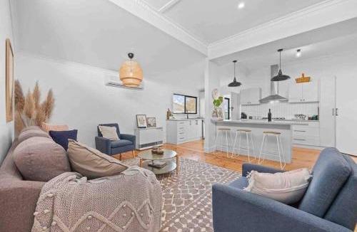 Ballarat House | House on Drummond