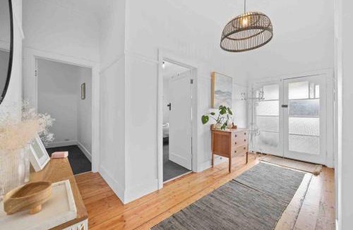 Ballarat House | House on Drummond