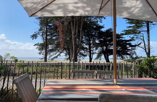 Ile-d'Aix Villa | House on the beach ILE D’AIX Exceptional