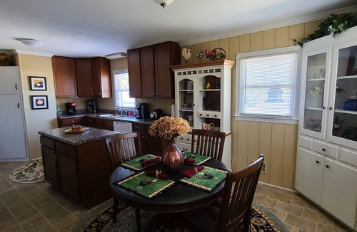 Zebulon House | House on the Hill - 5 Beds, 2 Baths Near Downtown Zebulon