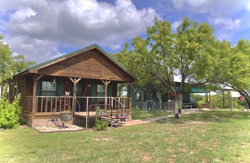 Llano House | House on the Llano River