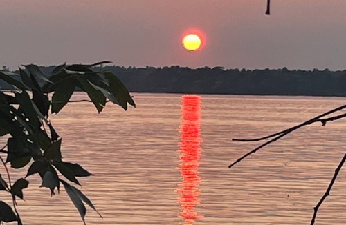 Dunsford Cottage | House on Trent waterways Sturgeon lake water access