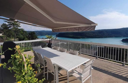 Charchilla House | House overlooking Lake Vouglans