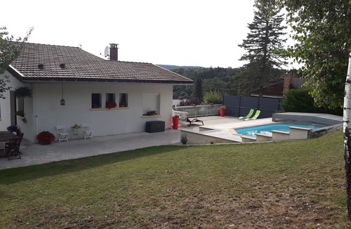 Charchilla House | House overlooking Lake Vouglans