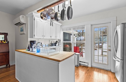 Waterford Valley House | House Patrick 4Bd Loft Style Parking
