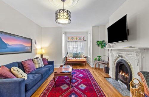 Waterford Valley House | House Patrick 4Bd Loft Style Parking