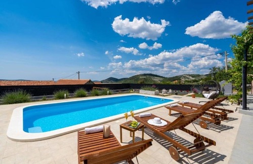 Blizna Donja House | House Pax (110371-K1) - Marina