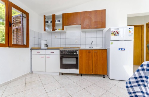 Stomorska House | House Perida (72441-K1) - Stomorska - island Solta