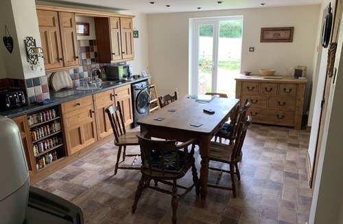 Wrexham House | House perfect for exploring North Wales