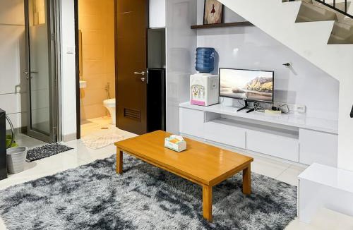 Old Jakarta Villa | House PIK2 Cluster Virginia 2BR with Wi-Fi & Netflix