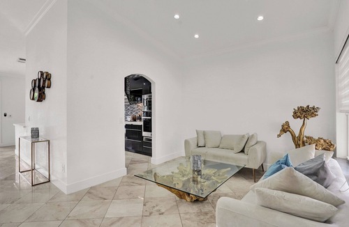 Miami Lakes House | House Pool Relax and Comfort.