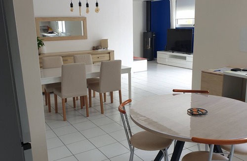Mairie de Doulon House | House Private swimming pool, very quiet, not overlooked- Air conditioning-Nantes-