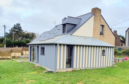 Cancale House | House quiet, comfortable and bright, near beaches
