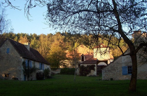 Boussay House | House riverside charm