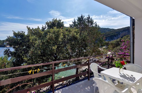 Pokrivenik House | House Sea rose (57941-K1) - Zastrazisce - island Hvar