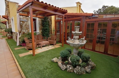 Navarrete Ski Chalet | House Saleros for 8 people