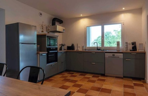 Brignemont House | House sleeps 11 Private lake