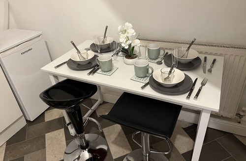 North Bitchburn House | House - Sleeps 3 & Free Parking