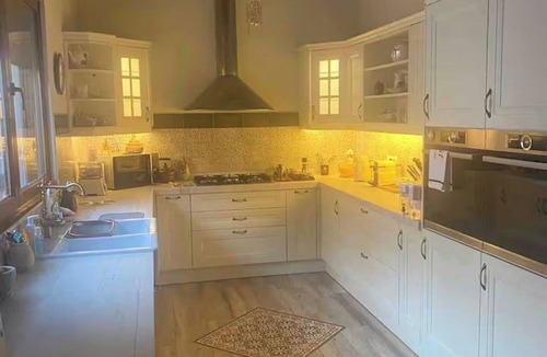 Alicante House | House -Sleeps 6-Garden-Fireplace
