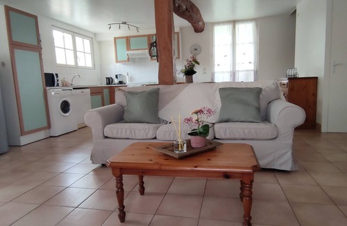 Ternant Cottage | House sleeps 8