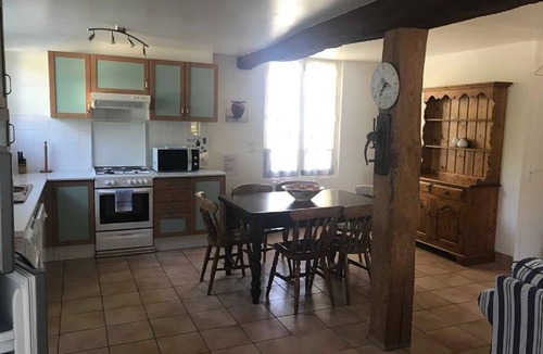 Ternant Cottage | House sleeps 8